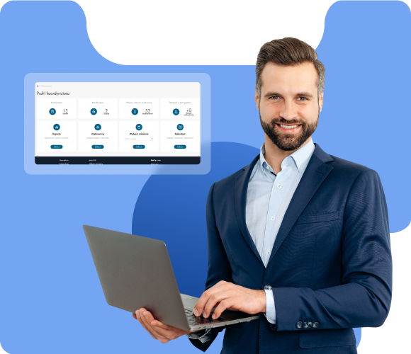 męzczyzna pokazujący na  screenie profil koordynatora w naszej platformie e-learningowej